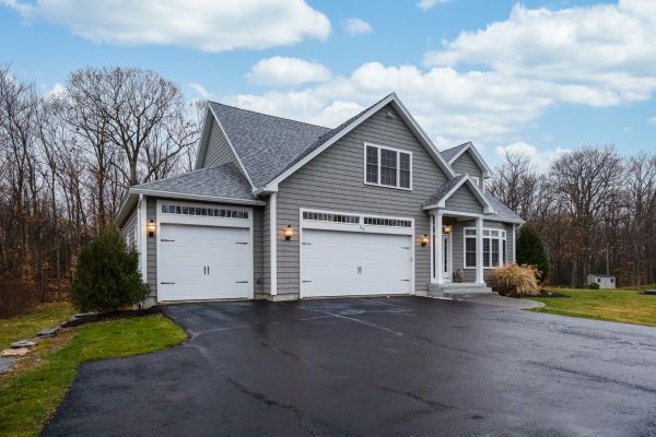 Cost of Driveway Tarring in Ankeny