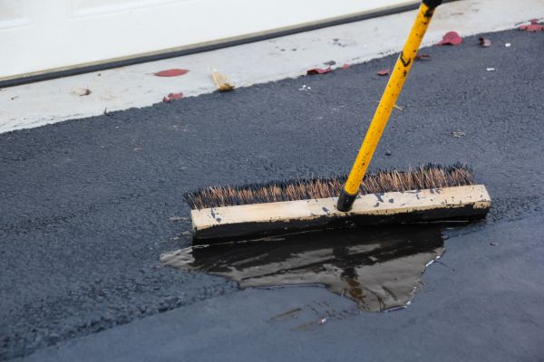 Road Sealing in Ankeny