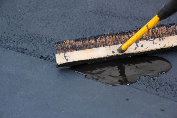 Driveway Asphalt Sealing in Ankeny
