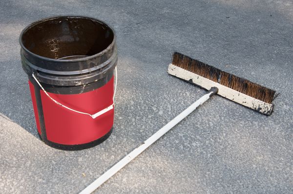 Cost of Residential Blacktop Sealing in Ankeny
